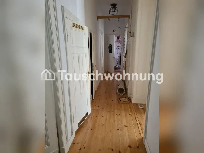 Tauschwohnung: Tausche 4 Raum Altbau gegen 3 Raum Altbau in 13187 — photo 1